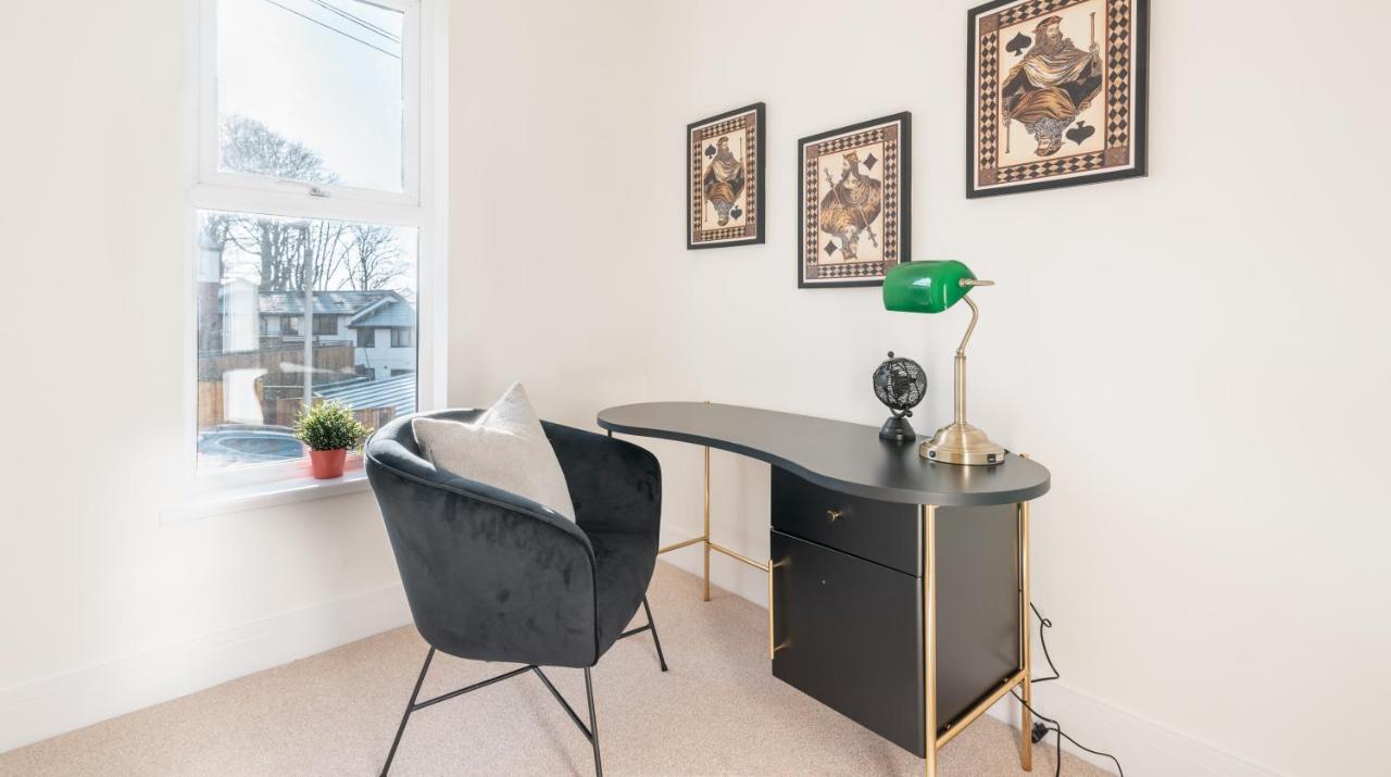 Ty Hapus Newport - Luxury 4 Bedroom Home מראה חיצוני תמונה