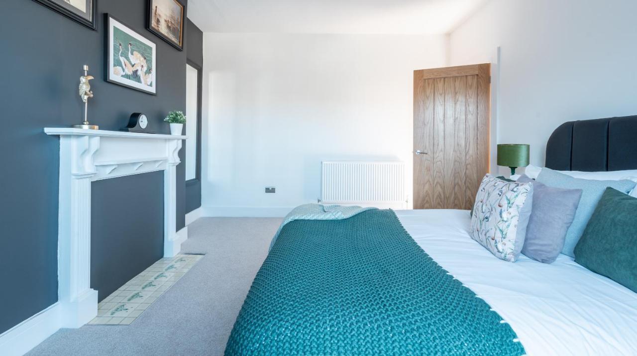 Ty Hapus Newport - Luxury 4 Bedroom Home מראה חיצוני תמונה