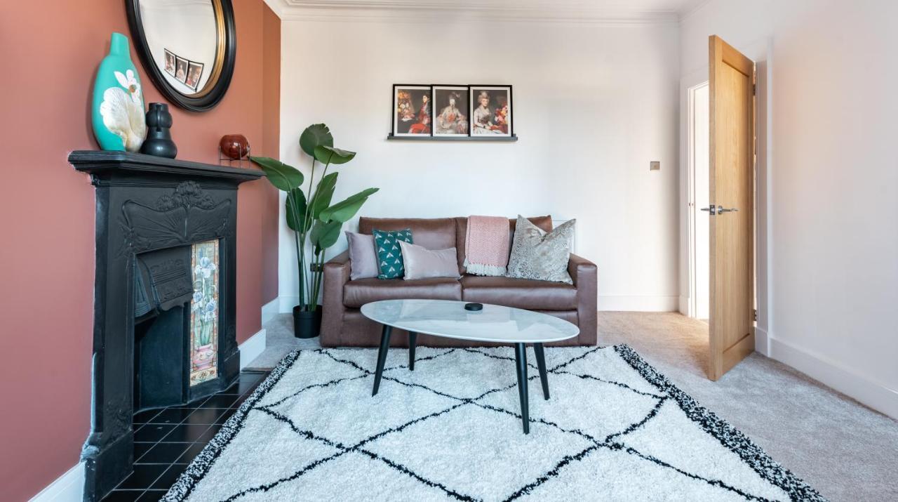 Ty Hapus Newport - Luxury 4 Bedroom Home מראה חיצוני תמונה